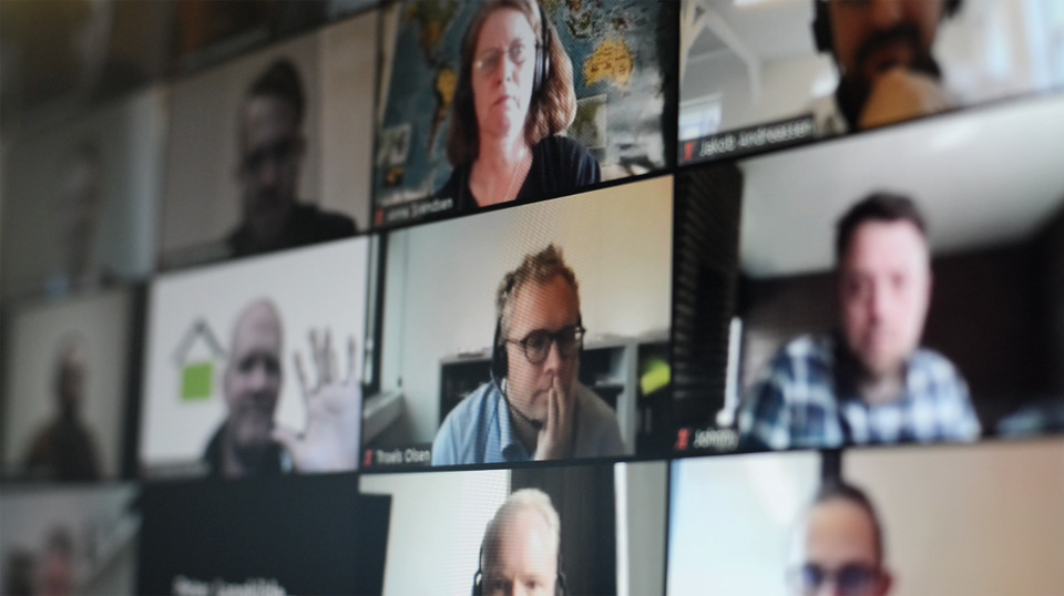 Nyheder Og Baggrund Corona Og Digitalisering Device Computer Zoom Kickoff