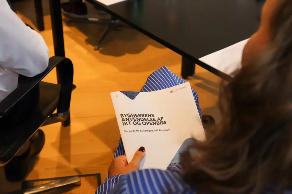 Brochure Med Bygherrens Anvendelse Af IKT Og Openbim