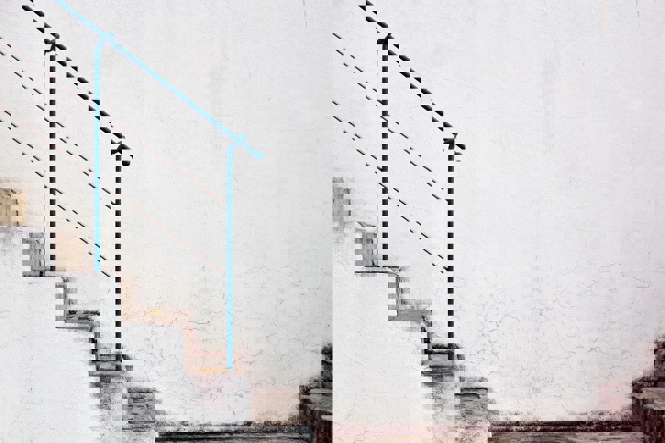 Statisk Betingede Revner I Betonkonstruktioner