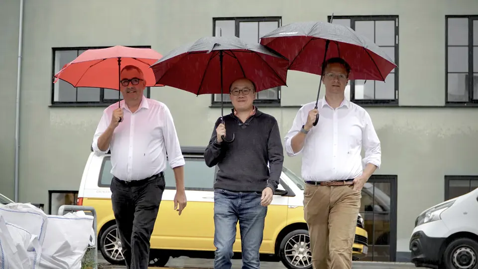 Peter Bo Olsen, Calvin Kam Og Ole Berard